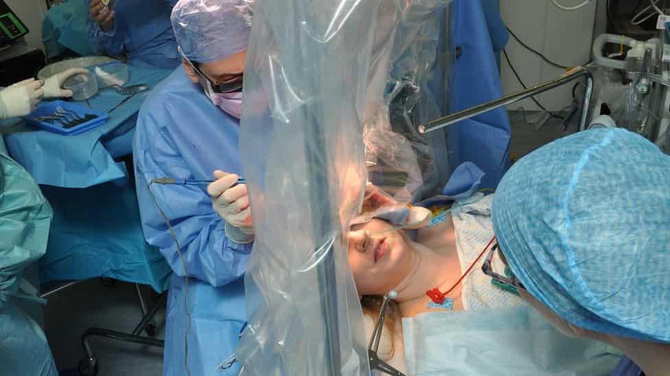 Cirugía de Tumor cerebral en Neurocirugía Almenara
